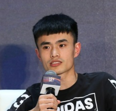 冉小波